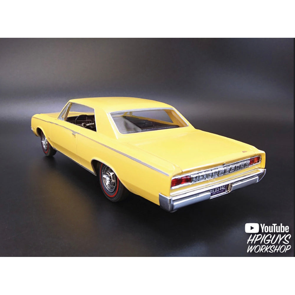 AMT 1066 1964 Oldsmobile Cutlass 442 Hardtop 1:25 Model Kit