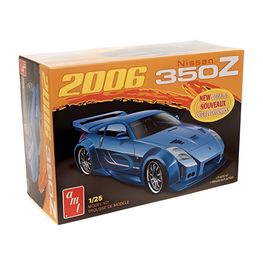 AMT 1220M 2006 Nissan 350Z Car 1:25 Model Kit