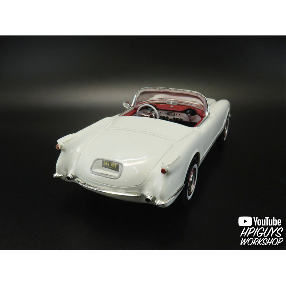 AMT 1244 1953 Chevy Corvette (USPS Stamp Series Collector Tin) 1:25 Model Kit