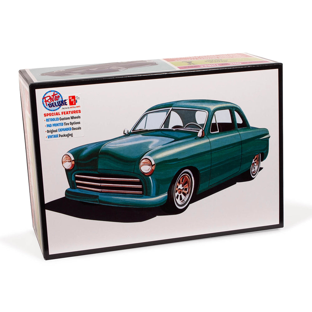 AMT 1359 1949 Ford Coupe The 49'er 1:25 Model Kit