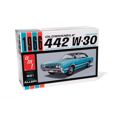 AMT 1432M 1966 Oldsmobile 442 W-30 Hardtop 1:25 Model Kit