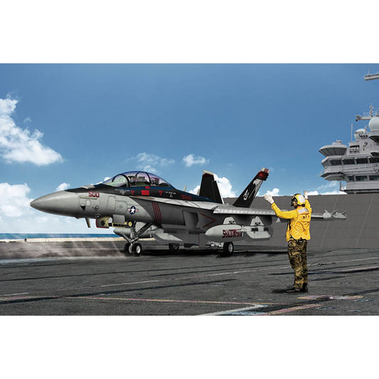 Academy 12560 E/A-18G VAQ-141 Shadowhawks 1:72 Model Kit