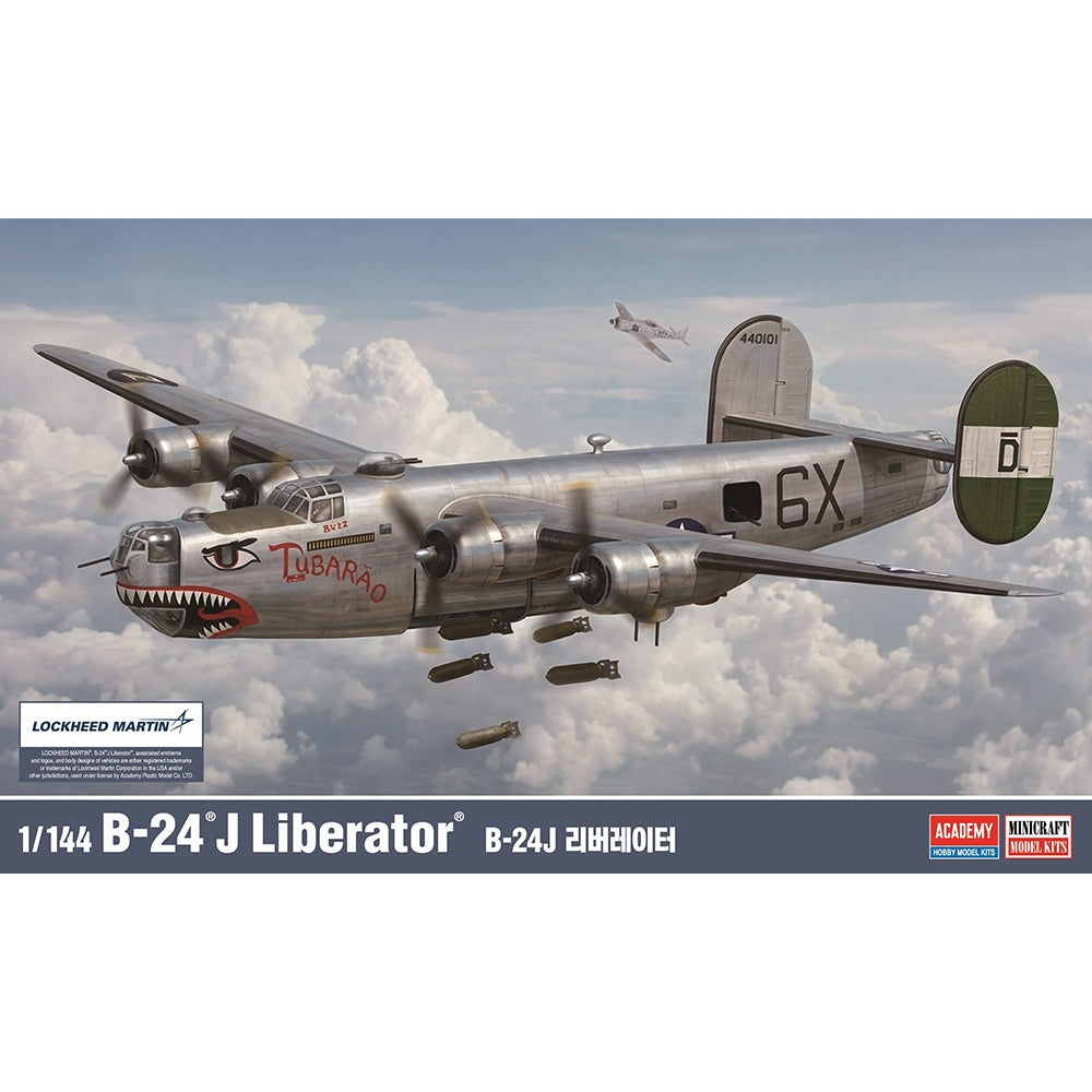 Academy 12666 US Air Force B-24J Liberator Heavy Bomber 1:144 Model Kit