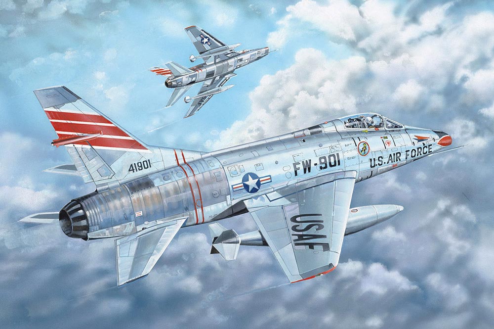 Trumpeter 3221 F-100C Super Sabre 1:32 Model Kit