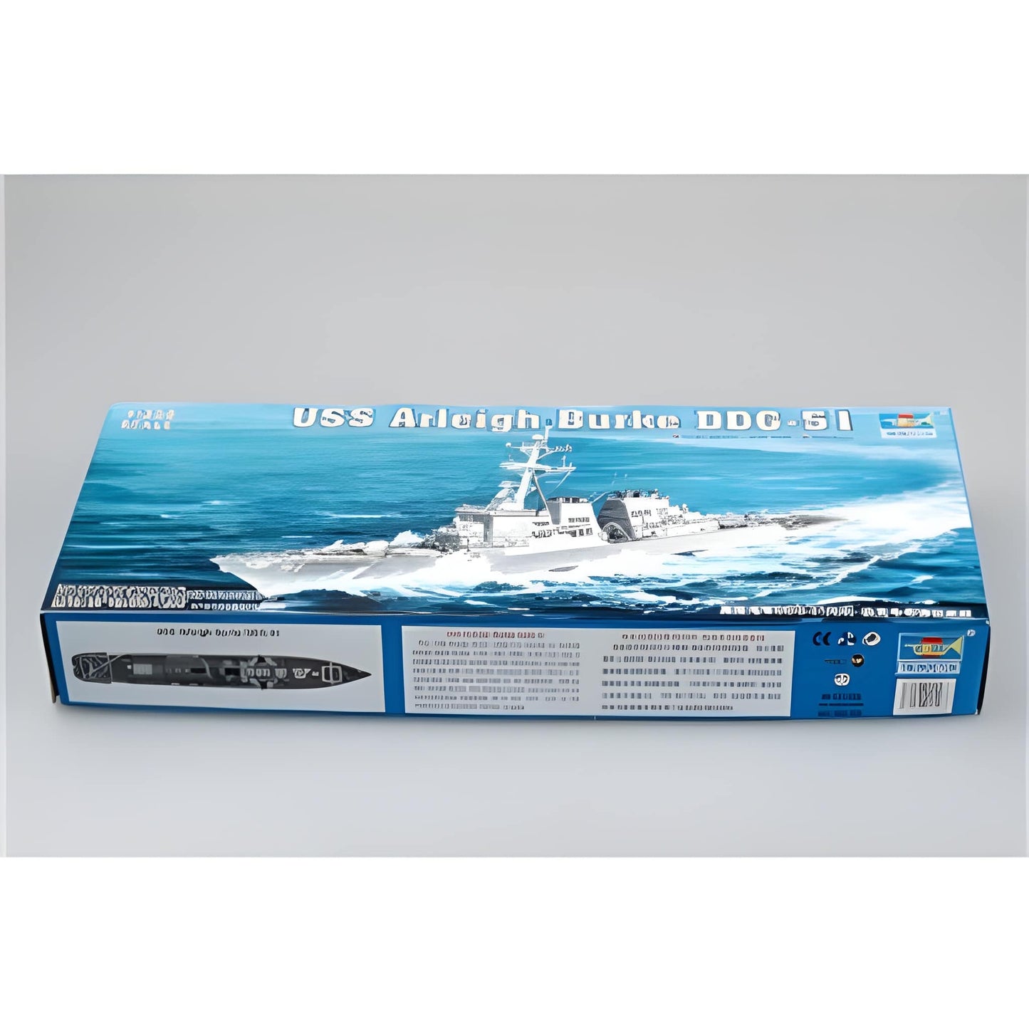 Trumpeter 4523 US Navy USS Arleigh Burke DDG-51 Missile 1:350 Model Kit