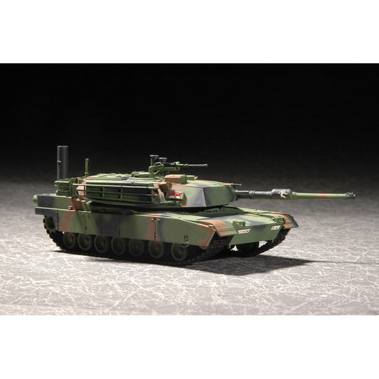 Trumpeter 7276 M1A1 Abrams MBT 1:72 Model Kit