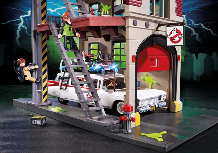 PLAYMOBIL Ecto 1 with Lights and Sound - Ghostbusters 9220
