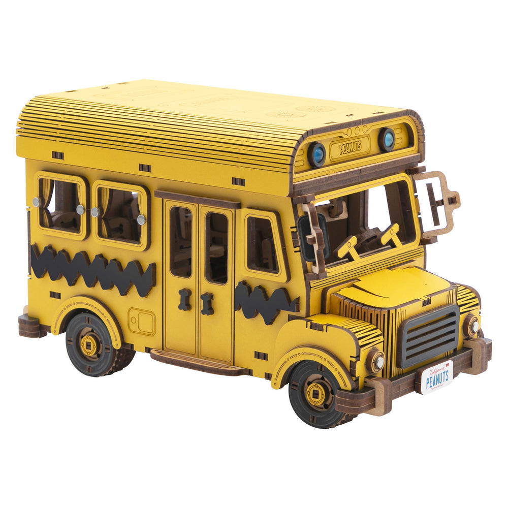 Puremind Peanuts: Snoopy Yellow School Bus PM1204