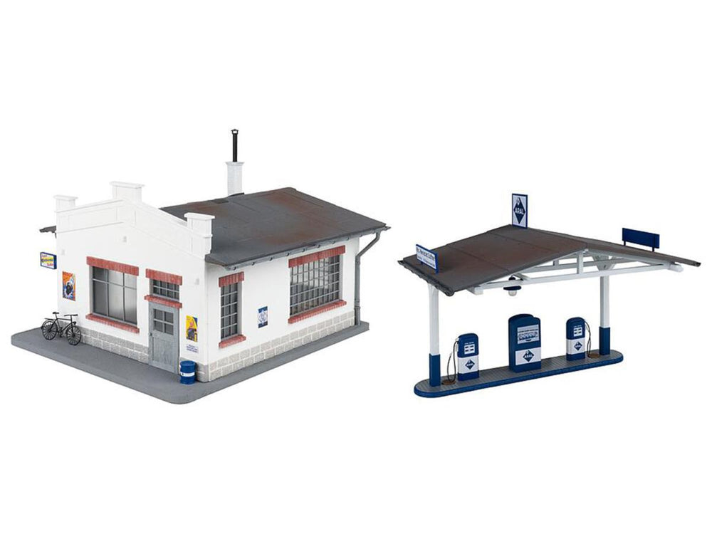 Pola 330821 ARAL Petrol Station with Workshop Kit G Gauge
