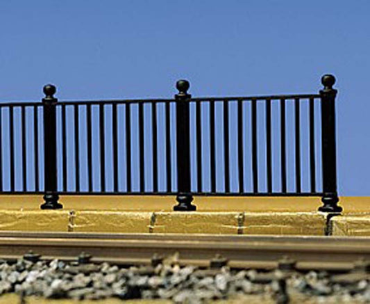 Pola Iron Railings 1600mm Kit G Gauge PO330953