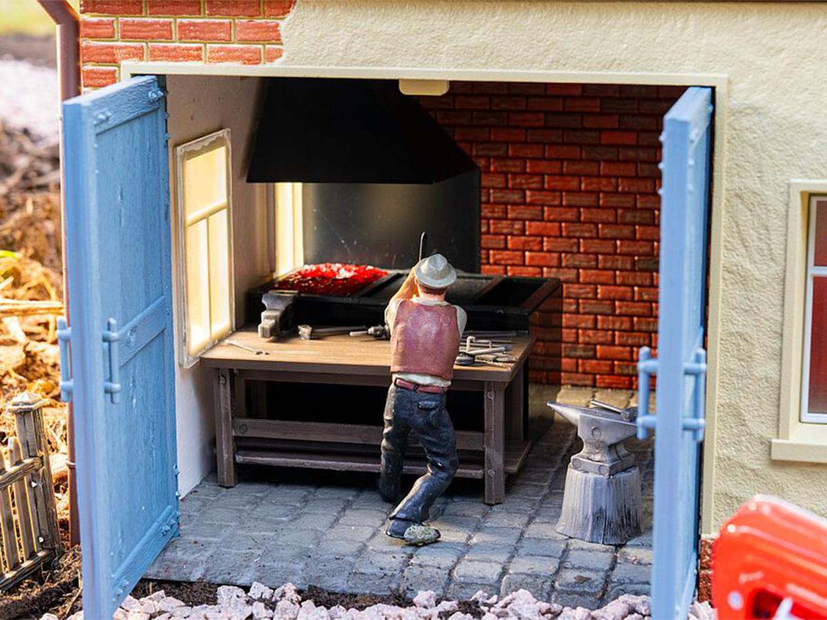 Pola 331179 Village Smithy Kit G Gauge