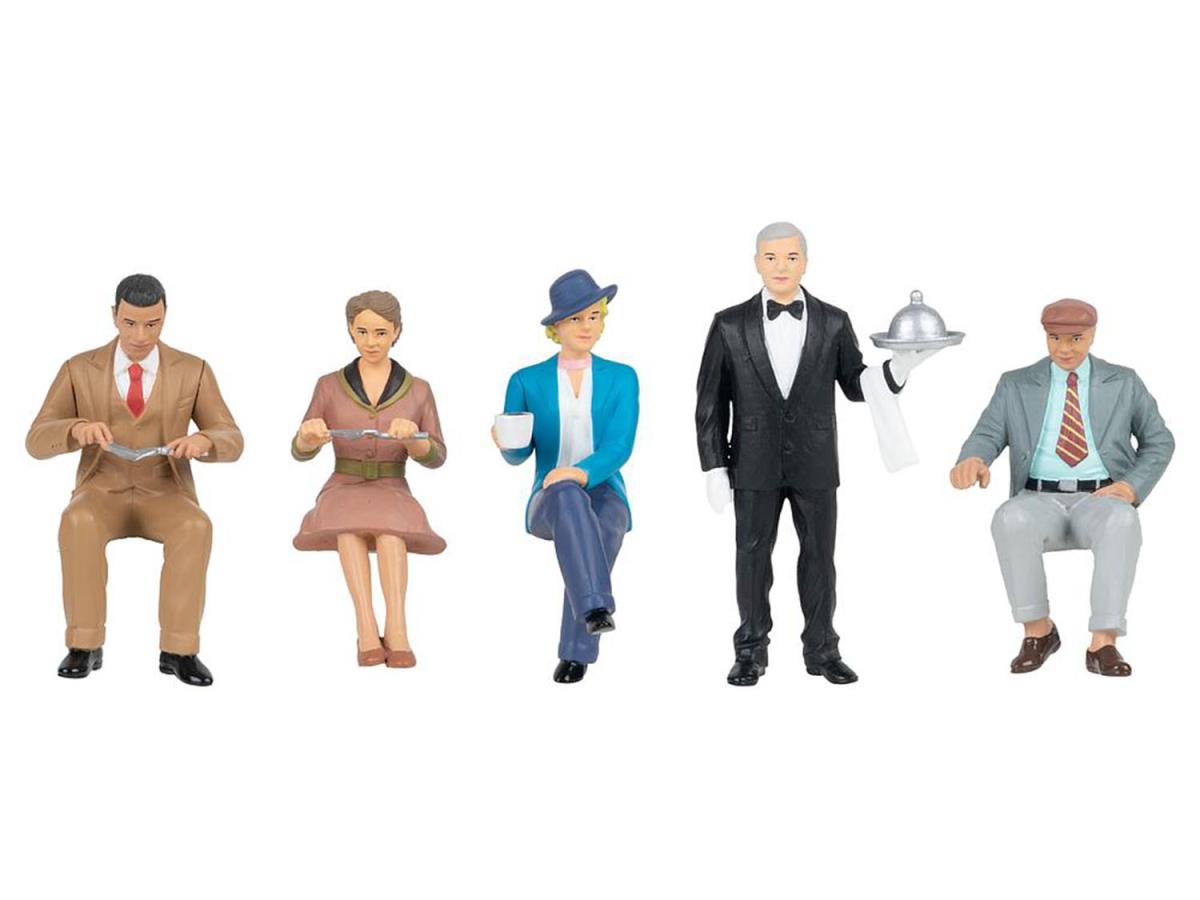 Pola 331531 Seated Diners (4) & Waiter Figure Set G Gauge