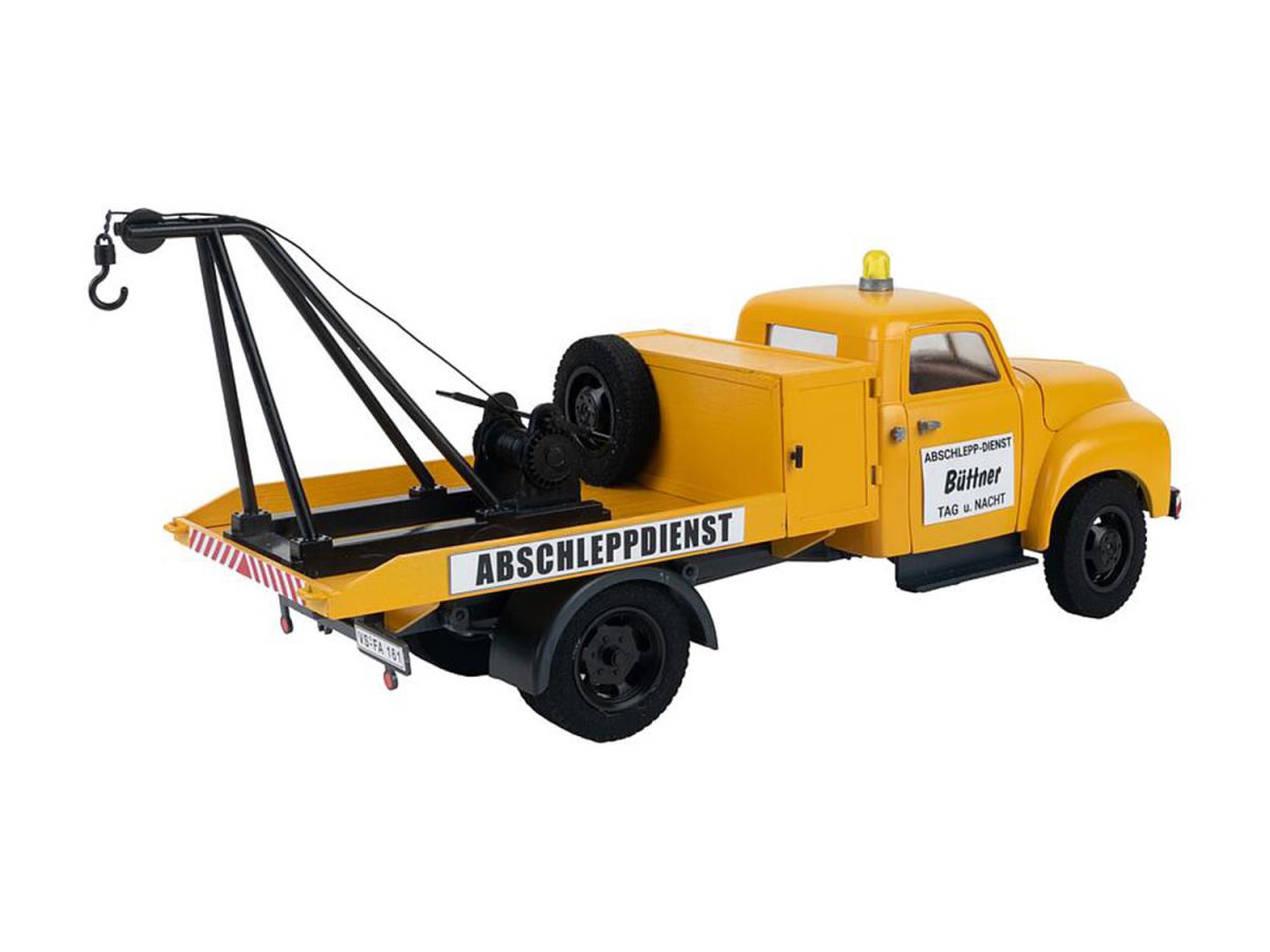 Pola Opel Blitz Tow Truck Kit PO331618 G Gauge