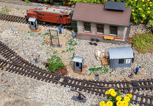 Pola 331746 Railway Infrastructure Set Kit G Gauge