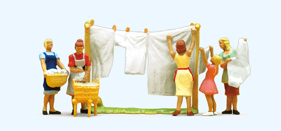 Preiser 10050 Women Hanging Washing (5) Exclusive Figure Set HO