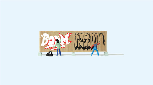 Preiser Graffiti Artists (2) & Wall Exclusive Figure Set PR10334 HO Gauge