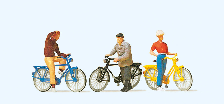 Preiser 10515 Cyclists Waiting at Level Crossing (3) Exclusive Figure Set HO