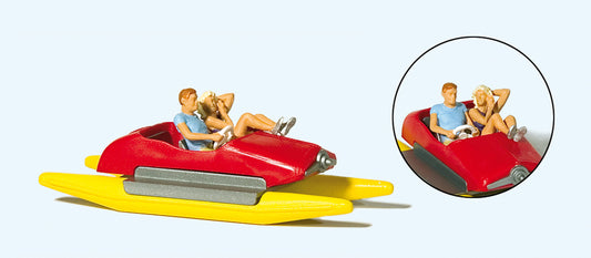 Preiser 10684 Couple in Red Bedal Boat (1x2) Exclusive Figure Set HO