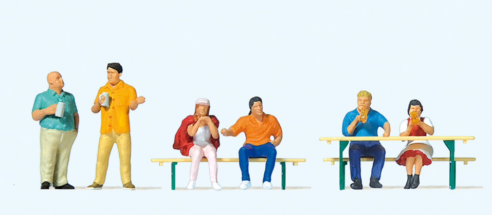 Preiser 10701 Celebrating with a Beer (6) Exclusive Figure Set HO