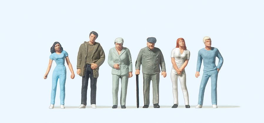 Preiser 14002 Standing Passers By (6) Standard Figure Set HO