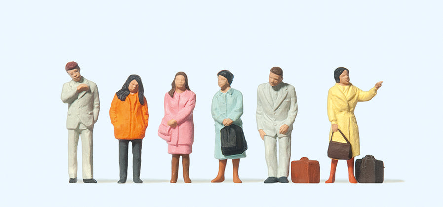 Preiser 14121 Waiting Travellers (6) Standard Figure Set HO