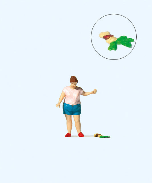 Preiser 28232 Woman WITHOUT Burger Figure HO