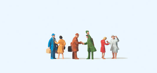 Preiser 79028 Arriving Passengers (6) Figure Set N Gauge