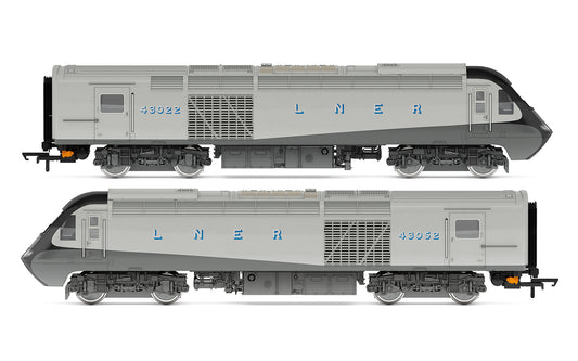 Hornby R30215 HM Queen Elizabeth II Platinum Jubilee HST Train Pack OO Gauge