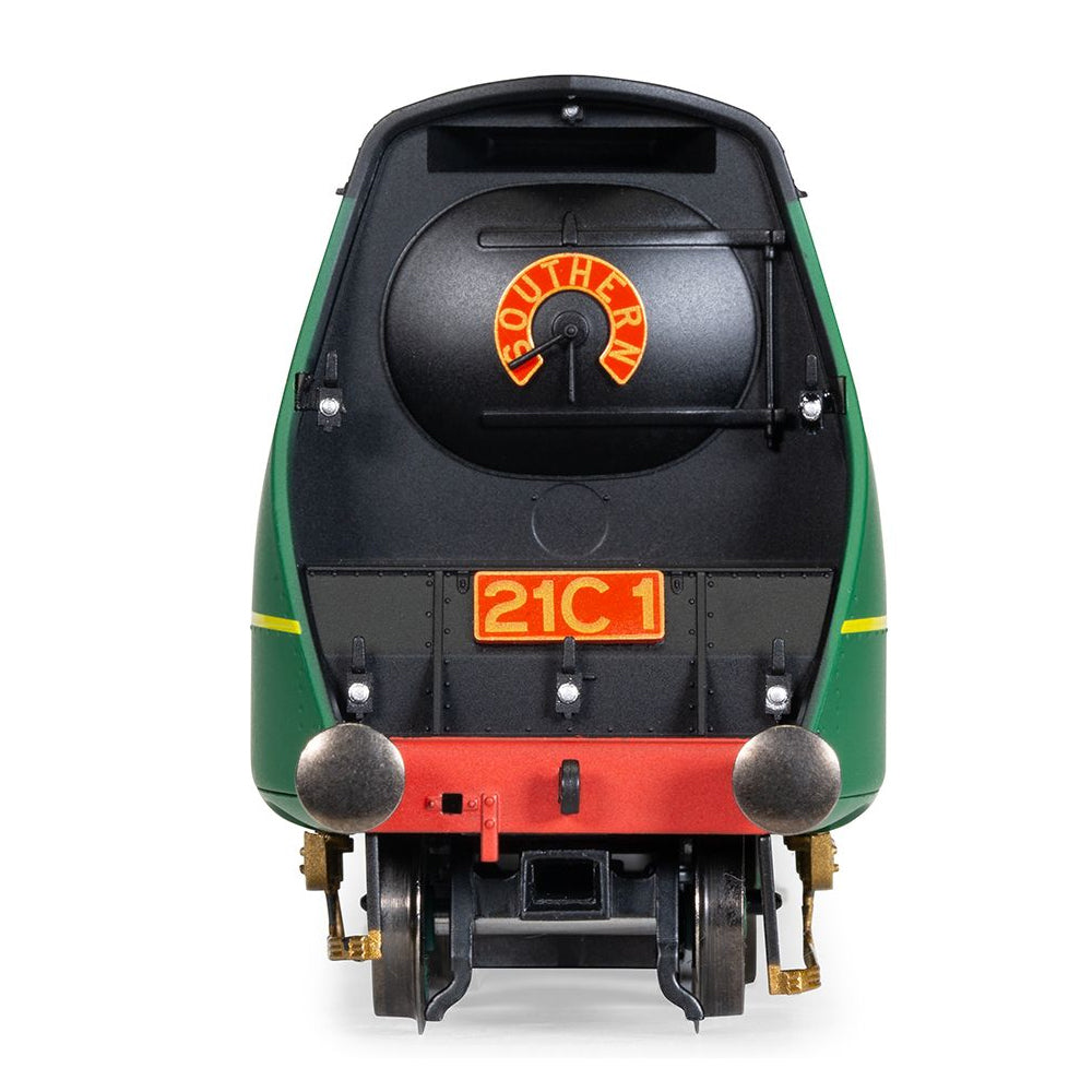 Hornby R30399SS SR Merchant Navy Class 4-6-2 21C1 Channel Packet - Steam Gen.