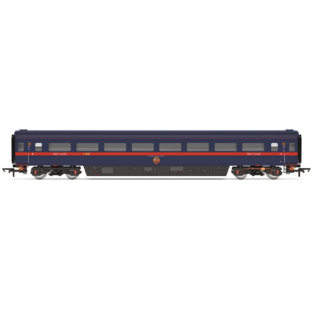 Hornby R40432 GNER Mk3 Trailer First Disabled (TFD) ‘41043’ – Era 9 OO Gauge