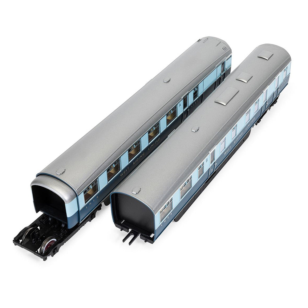 Hornby R40477 LNER West Riding Ltd Brake Third & Kitchen Third Artic. Coach Pack