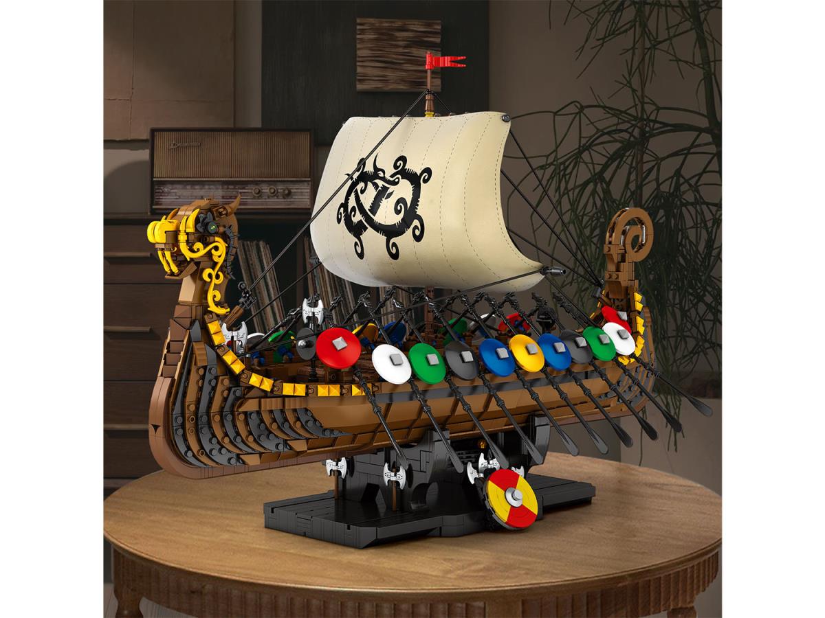Reobrix Viking Ship 2547pc Construction Set RBX66101