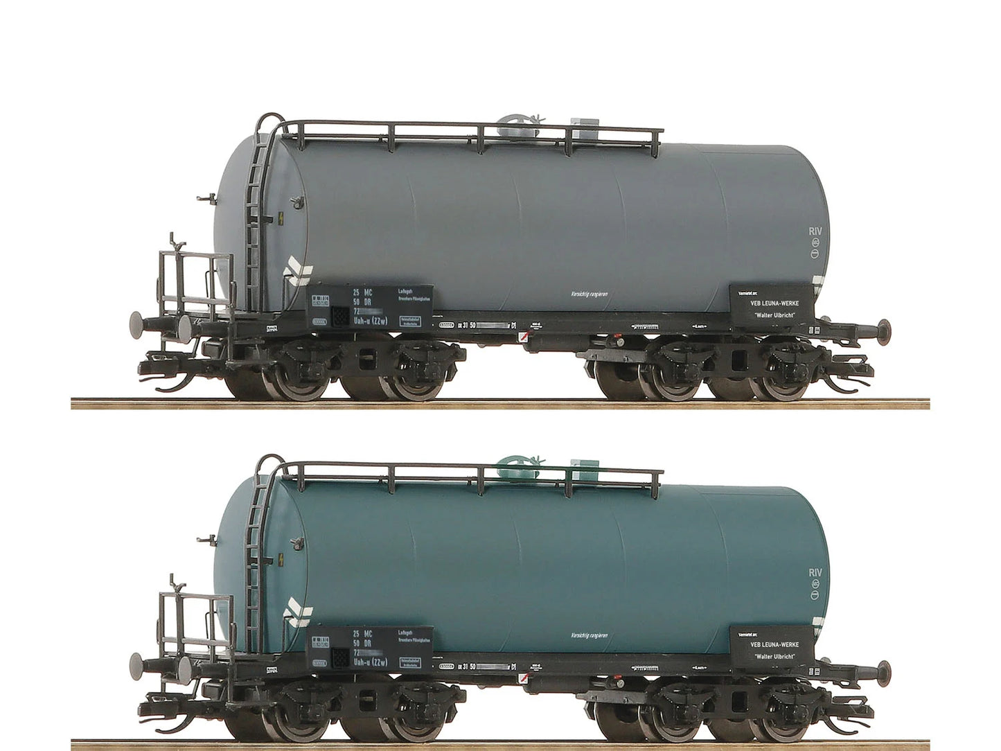 Roco DR Bogie Tank Wagon Set (2) IV RC6680036 TT Gauge