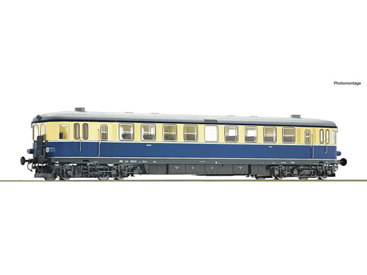 Roco 7710011 OBB Rh5042.10 Diesel Railcar III (DCC-Sound) HO Gauge