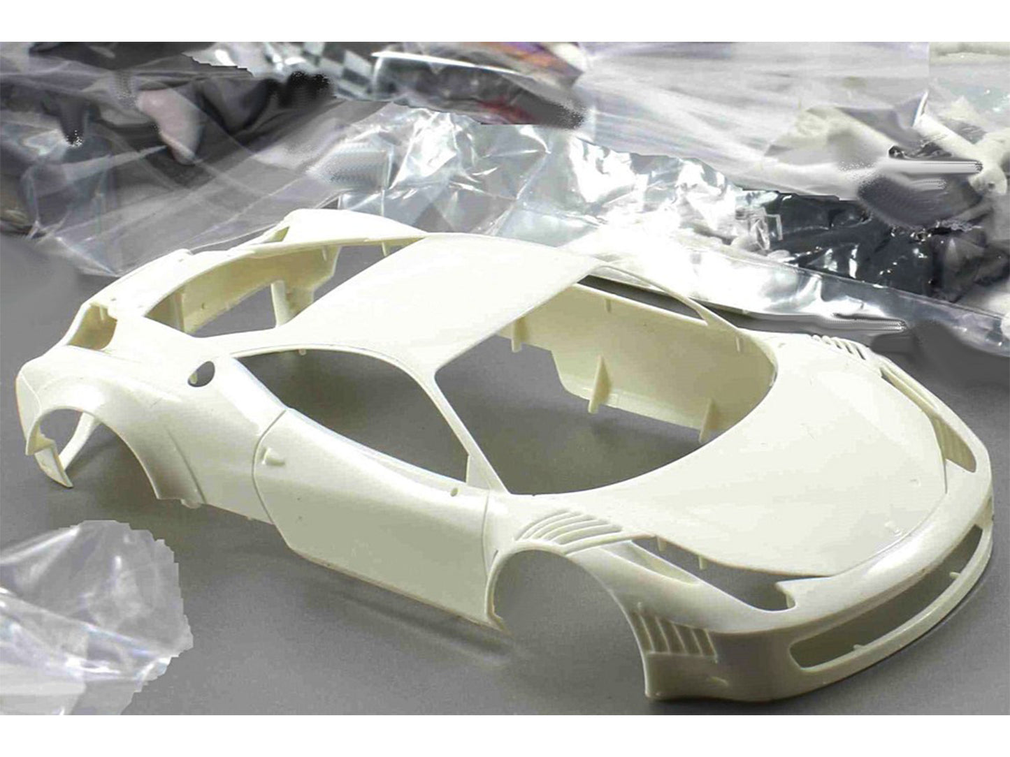 Sideways Fantasy 01 GT3 1:32 Slot Car White Kit