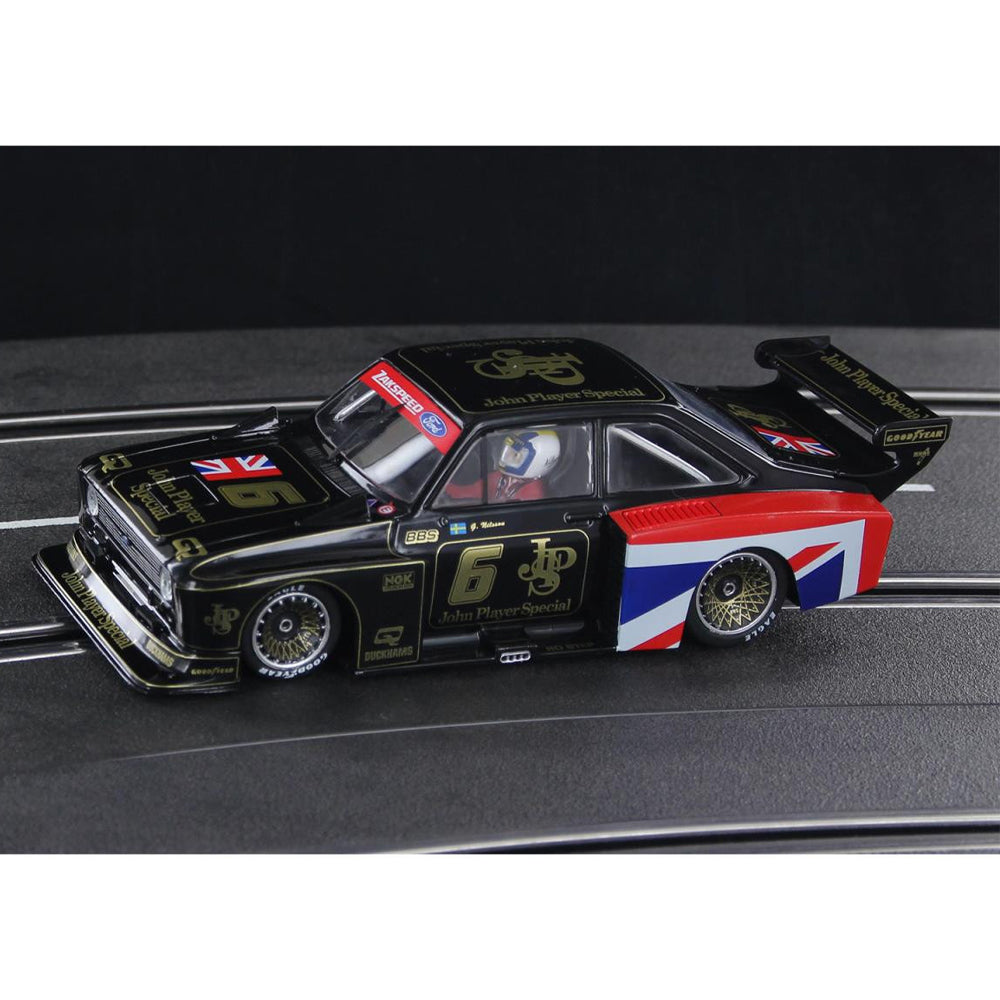 Sideways RCSWLE10 Escort Zakspeed Turbo Gr.5 JPS Limited Edition 1:32