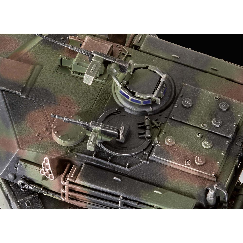 Revell 03346 M1A2 Abrams Tank 1:72 Model Kit