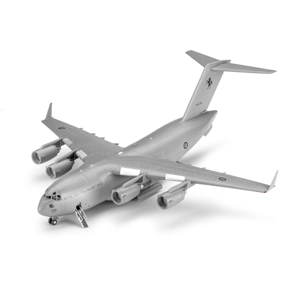 Revell 03747 Boeing C-17A Globemaster III 1:144 Model Kit