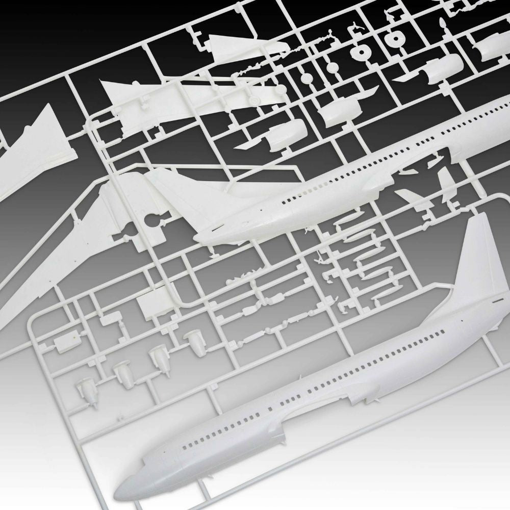 Revell 03772 Boeing 737-800 Turkish Airlines 1:144 Model Kit