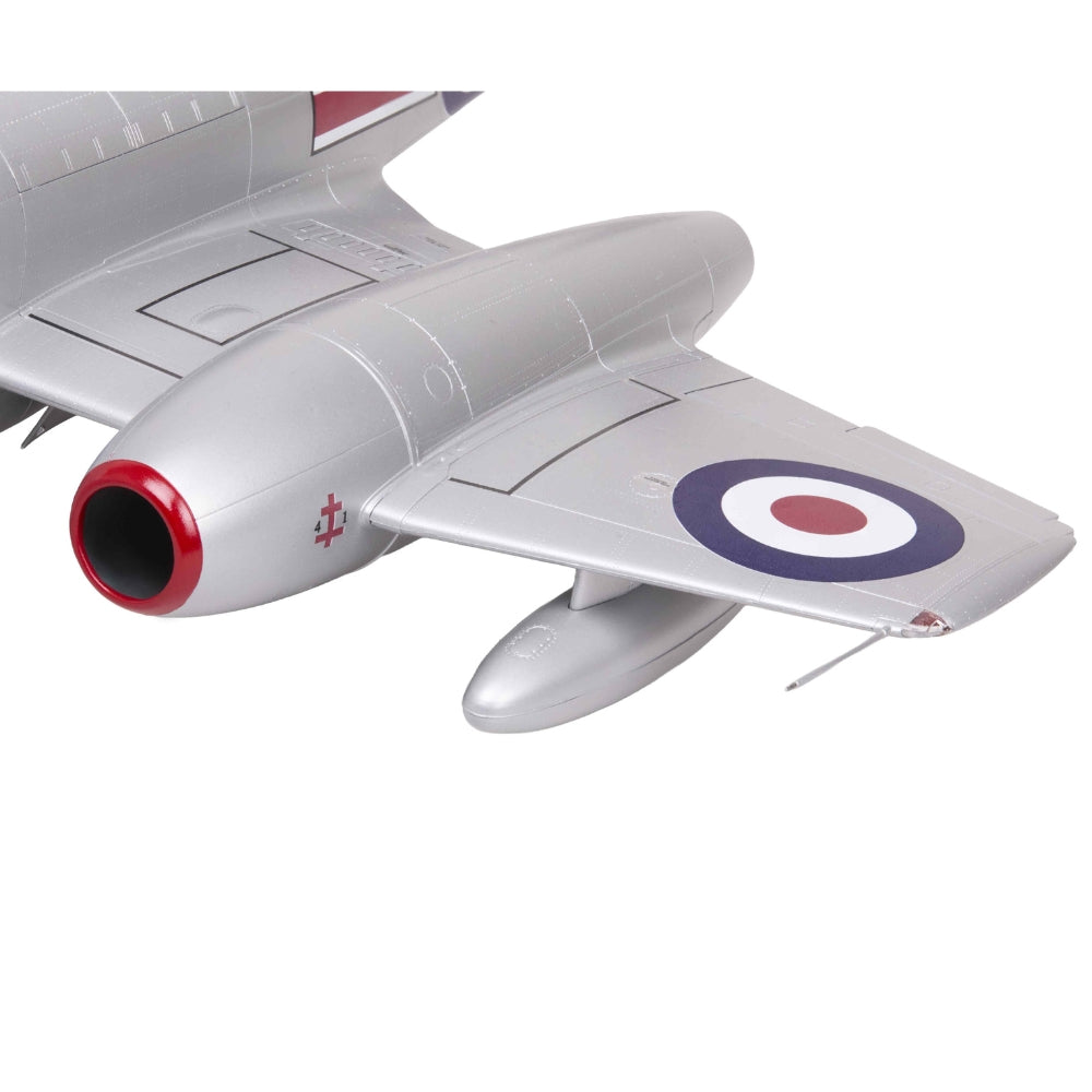 Revell 03779 Gloster Meteor F.8/FR.9 - First Edition 1:32 Model Kit