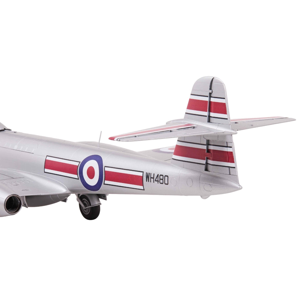 Revell 03779 Gloster Meteor F.8/FR.9 - First Edition 1:32 Model Kit