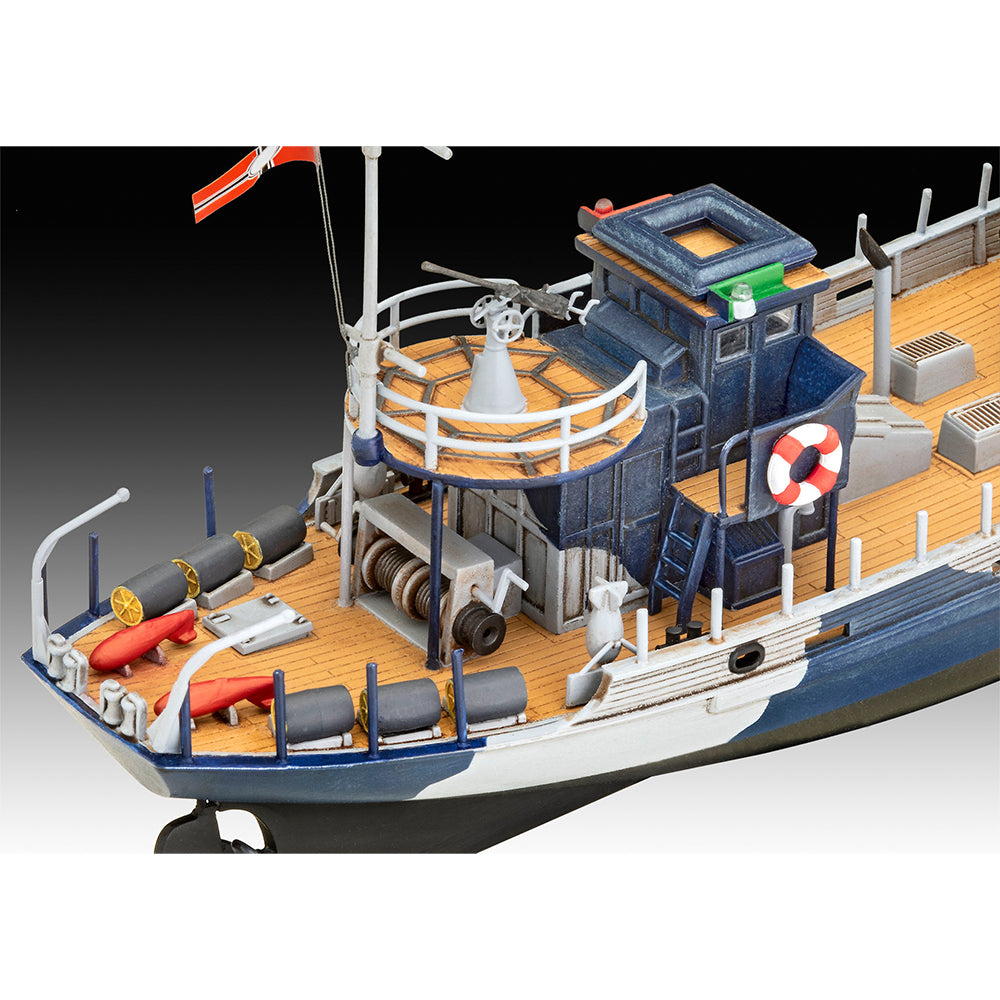 Revell 05242 KFK (Kriegsfischkutter) 1:144 Model Kit