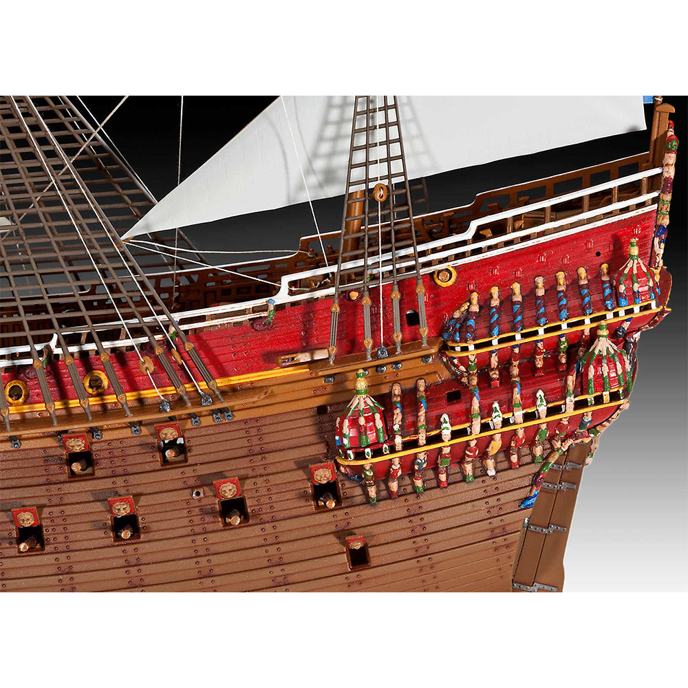 Revell 05414 Swedish Regal Warship "Vasa" 1:150 Model Kit