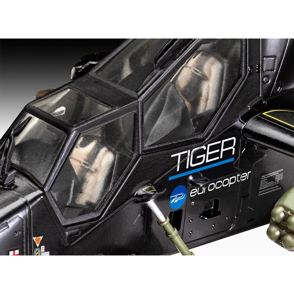 Revell 05654 James Bond Eurocopter Tiger Gift Set 1:72 Model Kit
