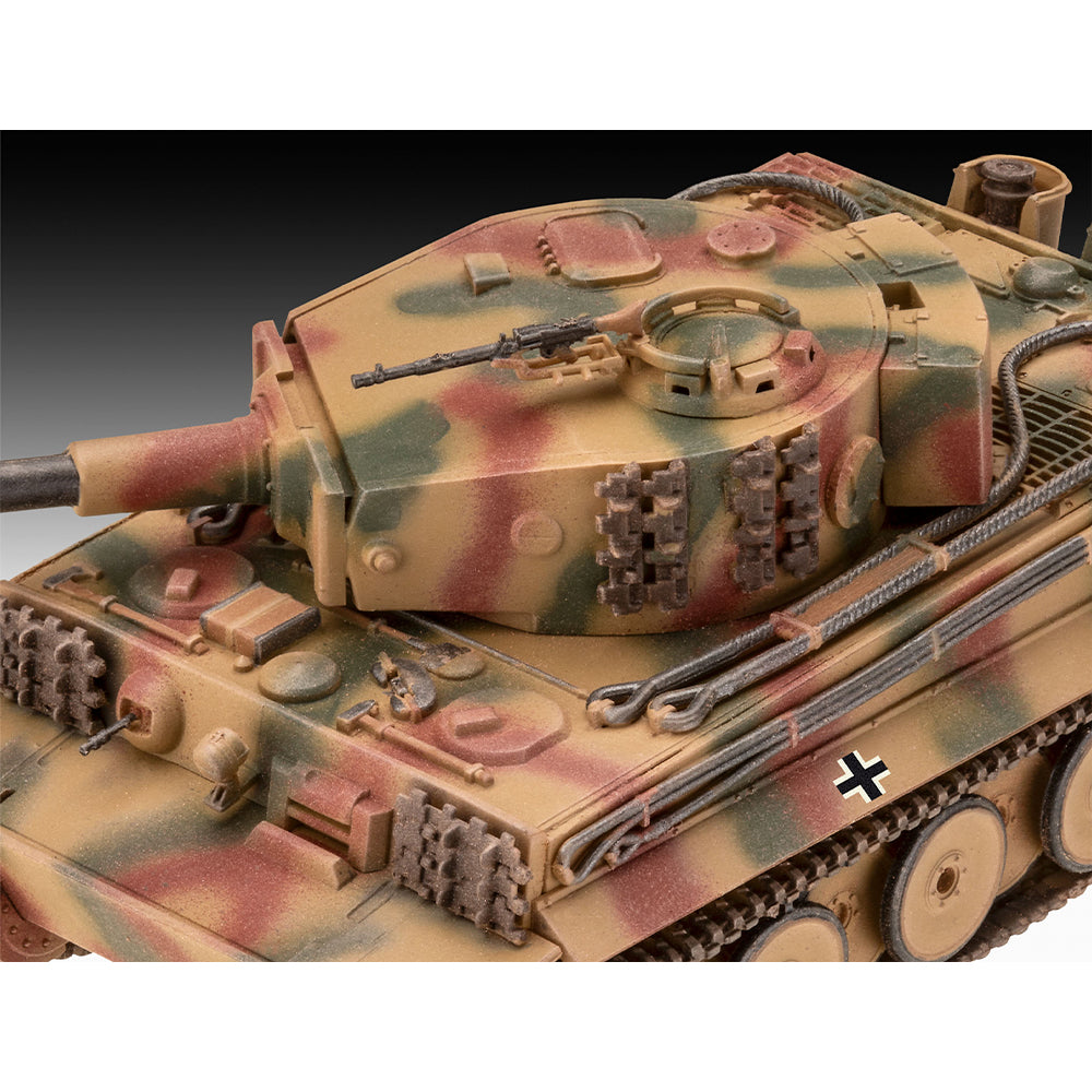 Revell 05655 Conflict of Nations Exclusive Edition Gift Set 1:72 Model Kit
