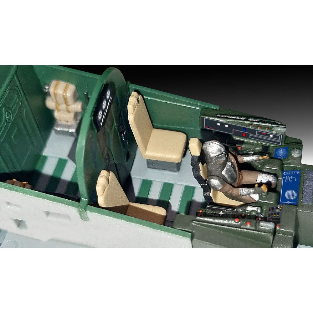 Revell 06747 The Mandalorian: Razor Crest 1:72 Model Kit