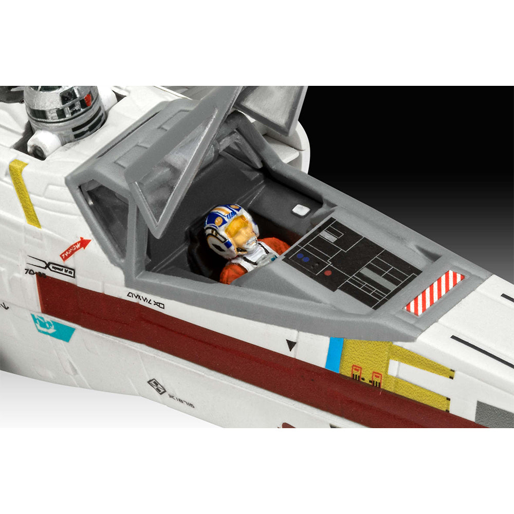 Revell 06790 Carson Teva's X-Wing Fighter: The Mandalorian 1:57 Model Kit