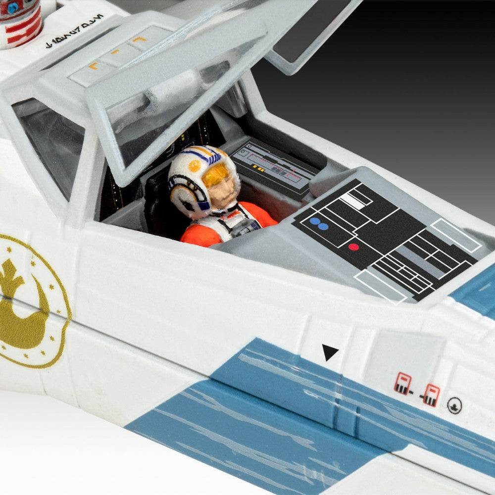 Revell 06791 The Mandalorian: New Republic X-Wing Fighter 1:57 Model Kit