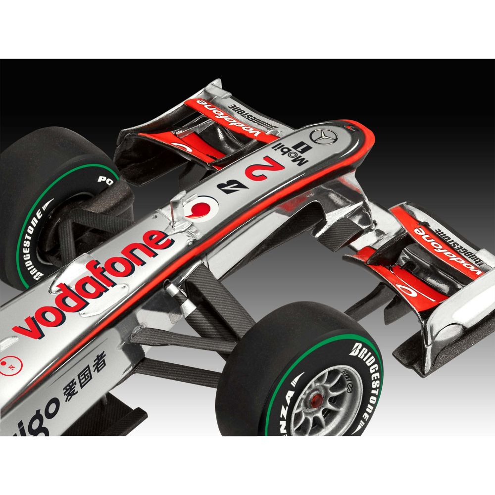 Revell 07096 Vodafone McLaren Mercedes MP4-25 "L. Hamilton" 1:24 Model Kit