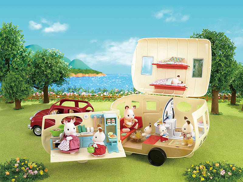 The Caravan Holiday Home - SYLVANIAN Families Figures 5045